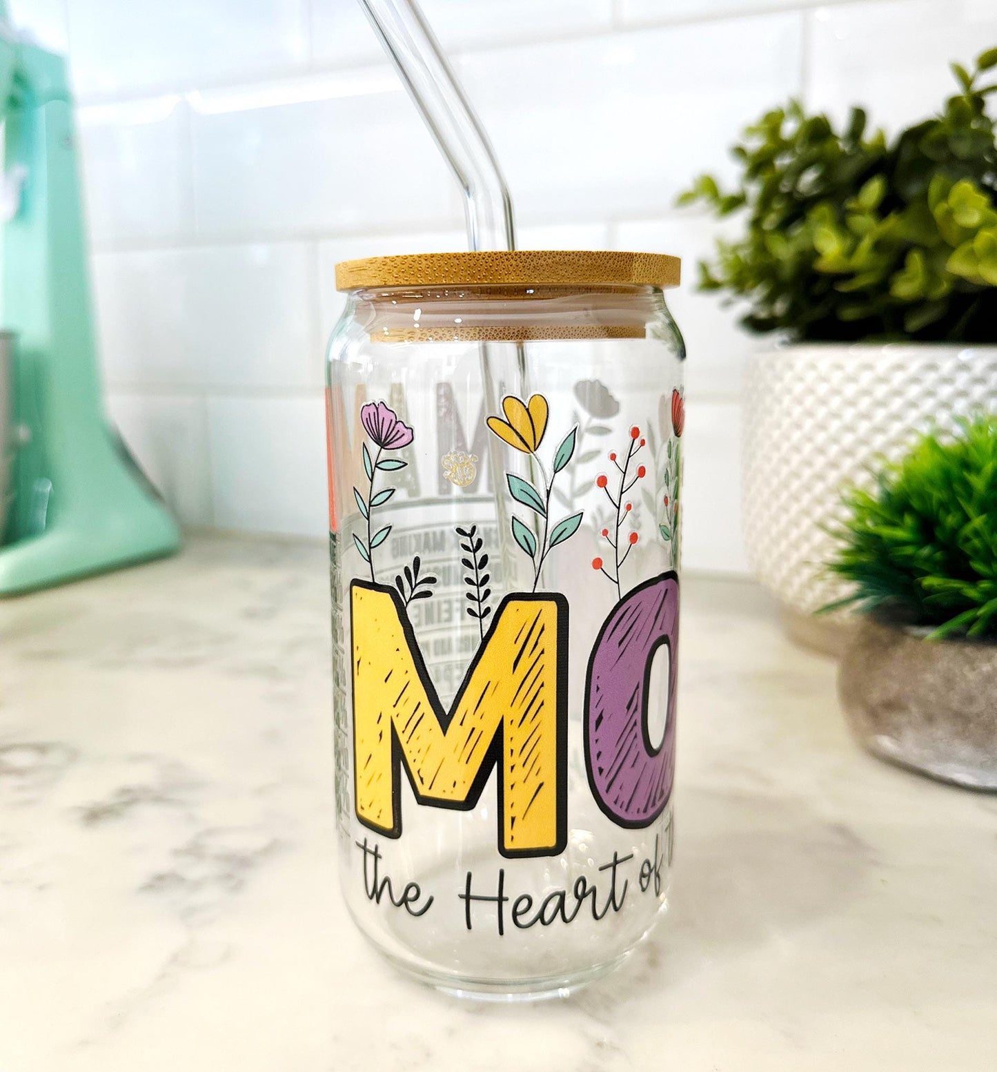 Personalized Mama Iced Coffee Glass with Bamboo Lid and Straw, Funny Mom Tumbler, Mother's Day Gift, Custom Mom Glass, Cute Mom Life Cup