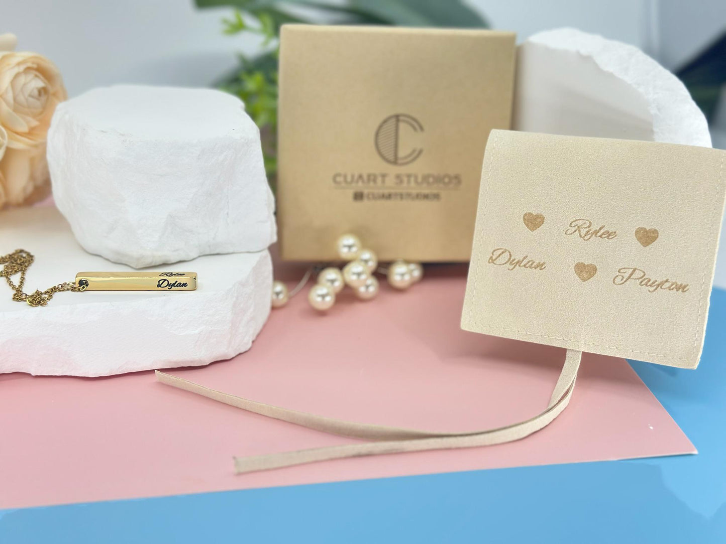 Custom Engraved Bar Necklace β Personalized Name & Heart Pendant β Minimalist Jewelry Gift for Her, Mom, Wife or Daughter