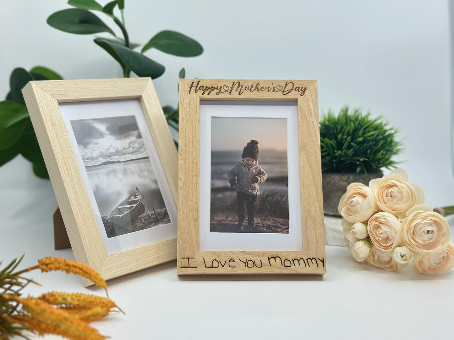 Custom Engraved Wood Picture Frame – Personalized Photo Frame with Message – Gift for Mom, Dad, Grandparents, or Any Special Occasion