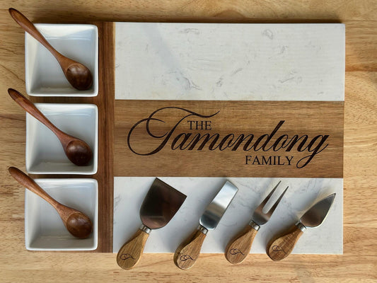 Personalized Marble and Wood Charcuterie Board with Engraved Knives, Custom Cheese Board Set, Housewarming Gift, Wedding Gift, Realtor gift