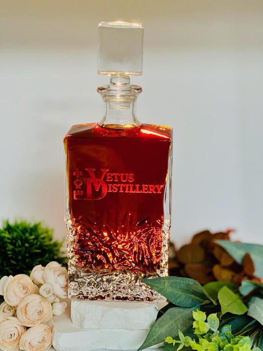 Custom Engraved Liquor Decanter – Personalized Whiskey or Bourbon Bottle | Business Logo, Monogram, or Groomsmen Gift
